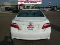 Super White - Camry SE Photo No. 9