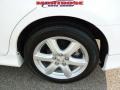 Super White - Camry SE Photo No. 14