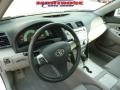 Super White - Camry SE Photo No. 16