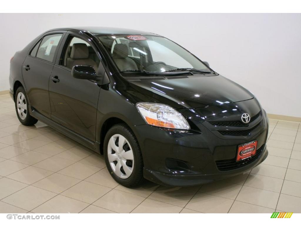 2008 Yaris S Sedan - Black Sand Pearl / Bisque photo #1