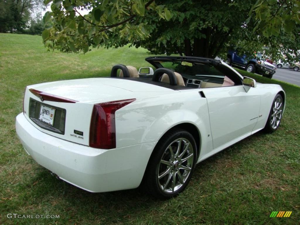 2008 XLR -V Series Roadster - Alpine White / Cashmere/Ebony photo #8