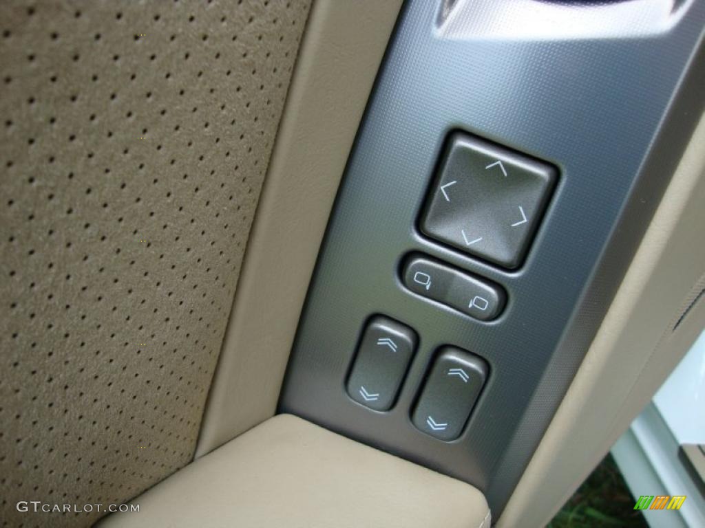 2008 XLR -V Series Roadster - Alpine White / Cashmere/Ebony photo #15