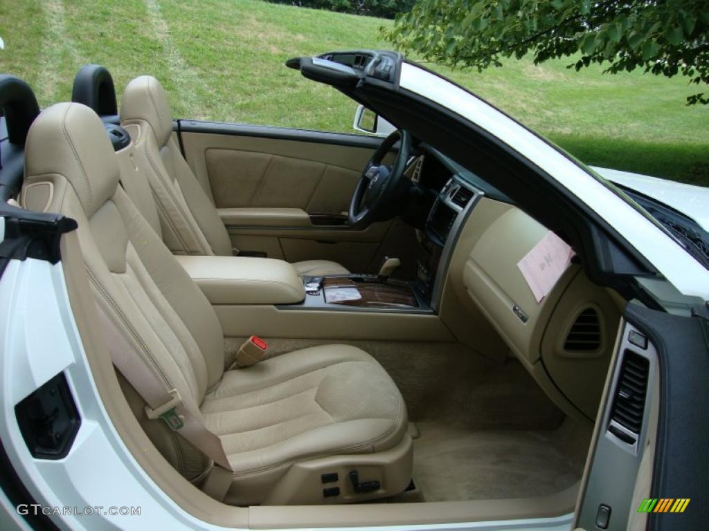 2008 XLR -V Series Roadster - Alpine White / Cashmere/Ebony photo #20