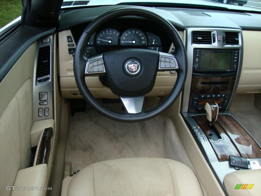 2008 XLR -V Series Roadster - Alpine White / Cashmere/Ebony photo #23