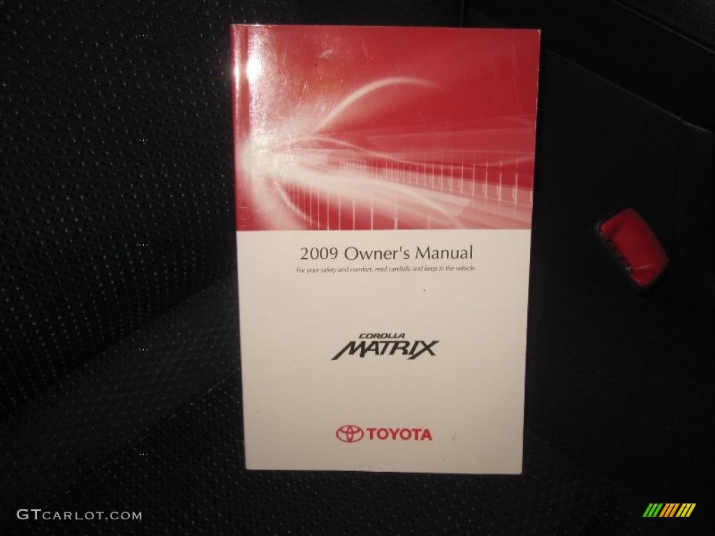 2009 Matrix S AWD - Radiant Red / Dark Charcoal photo #10