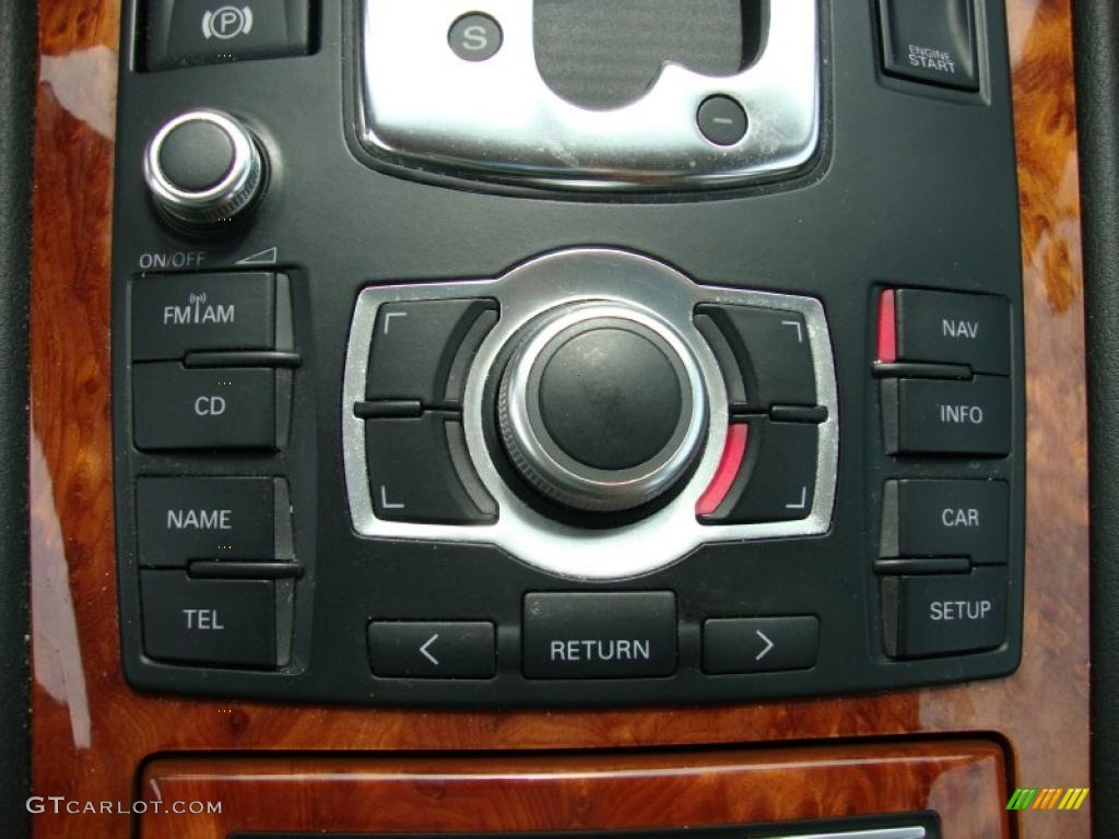2005 A8 L 4.2 quattro - Brilliant Black / Black/Amaretto photo #40