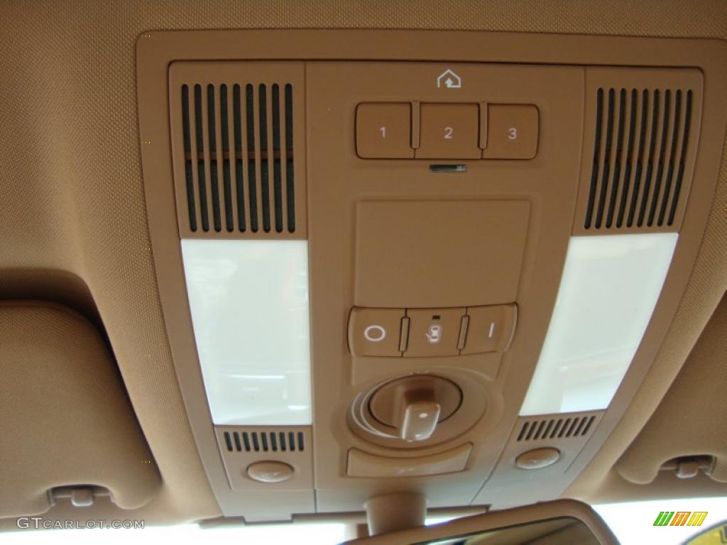 2005 A8 L 4.2 quattro - Brilliant Black / Black/Amaretto photo #41