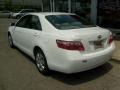 Super White - Camry CE Photo No. 3