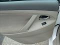 Super White - Camry CE Photo No. 15