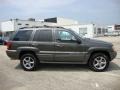 Graphite Metallic - Grand Cherokee Overland 4x4 Photo No. 7