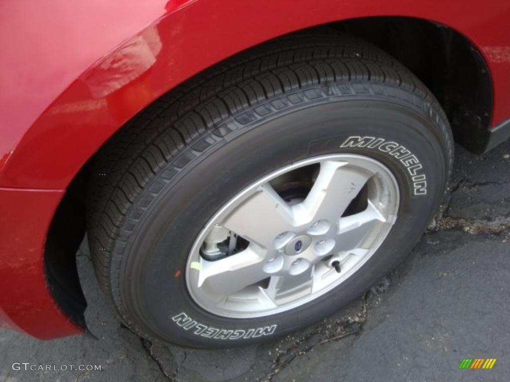2010 Escape XLT 4WD - Sangria Red Metallic / Charcoal Black photo #12