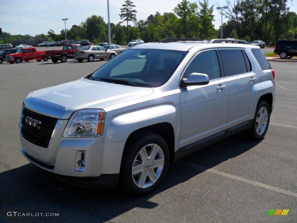 2010 Terrain SLE - Quicksilver Metallic / Jet Black photo #1