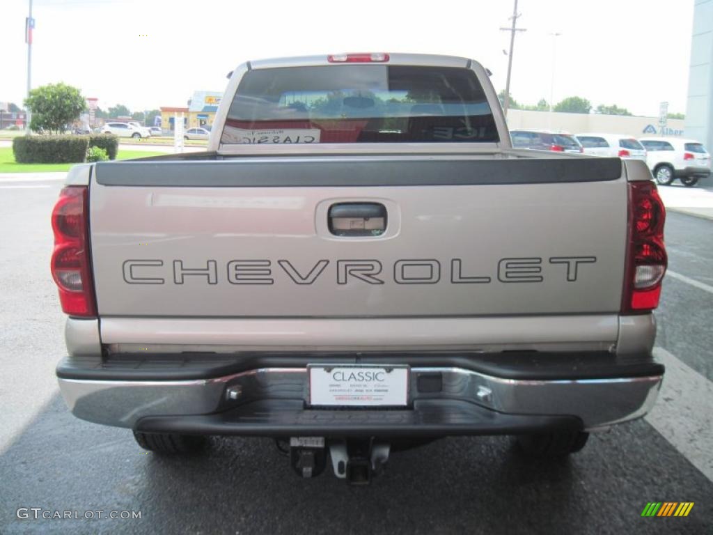 2003 Silverado 1500 LS Extended Cab 4x4 - Light Pewter Metallic / Tan photo #6