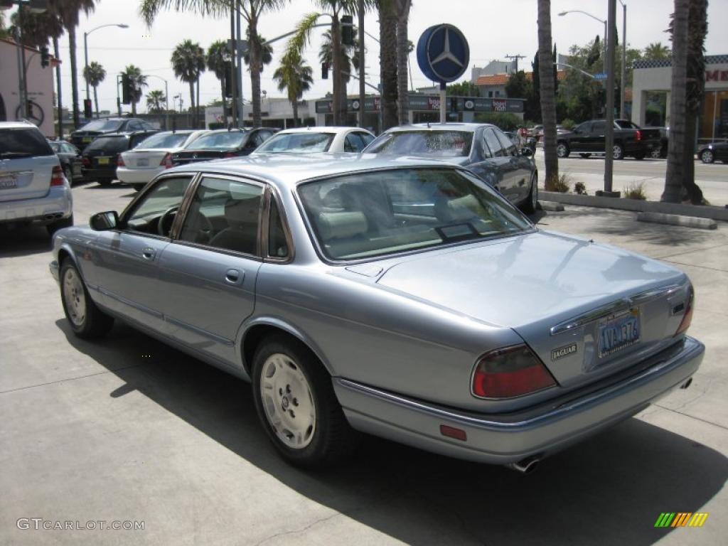 1997 XJ XJ6 - Ice Blue Metallic / Oatmeal photo #5