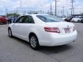 Super White - Camry LE Photo No. 5