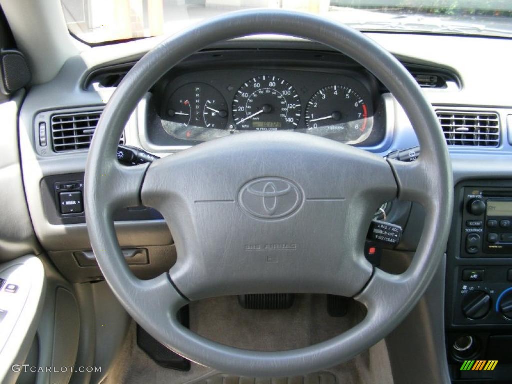 2001 Camry LE - Antique Sage Pearl / Gray photo #16