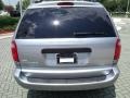 Butane Blue Pearl - Grand Caravan SE Photo No. 4