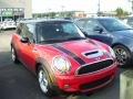 Chili Red - Cooper S Hardtop Photo No. 3