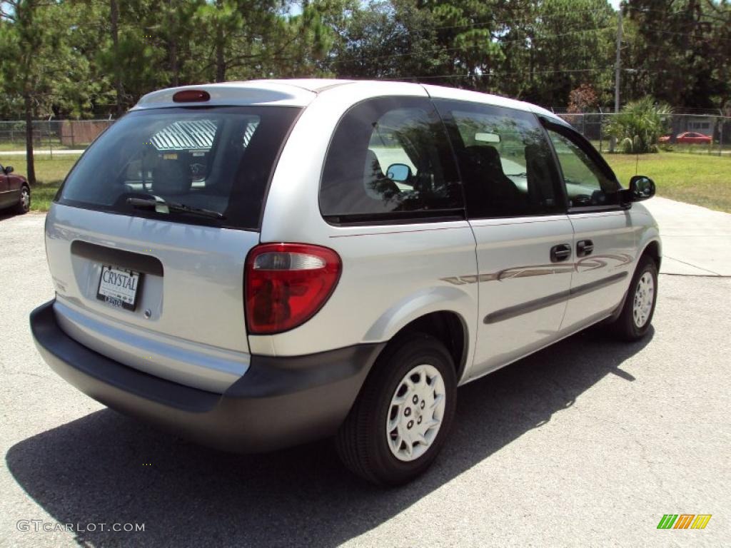 2001 Voyager  - Bright Silver Metallic / Taupe photo #8