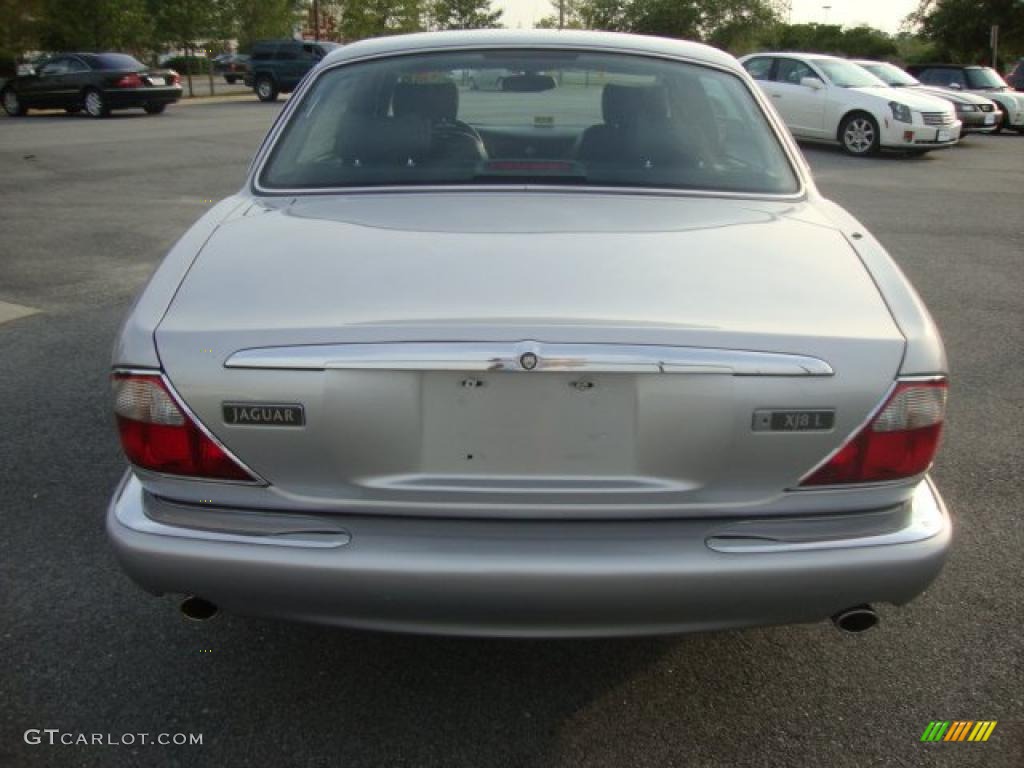 2000 XJ XJ8 L - Platinum Silver / Charcoal photo #4