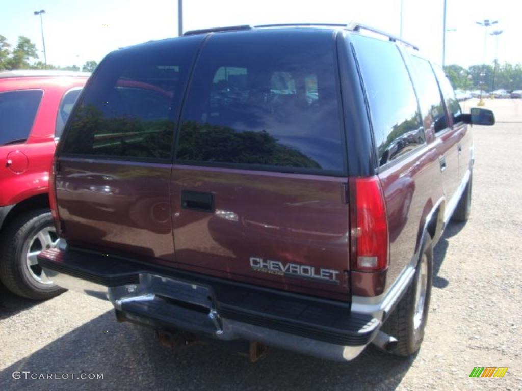 1997 Tahoe LS 4x4 - Dark Cherry Metallic / Red photo #2