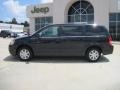 Blackberry Pearl - Town & Country LX Photo No. 3