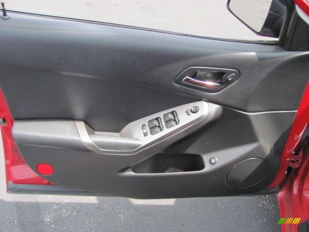 2006 G6 Sedan - Crimson Red / Ebony photo #9