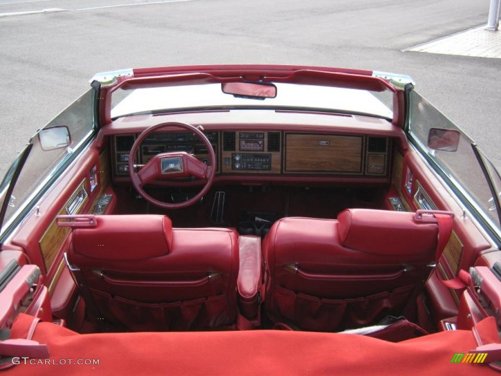 1985 Eldorado Biarritz Convertible - White / Carmine Red photo #14