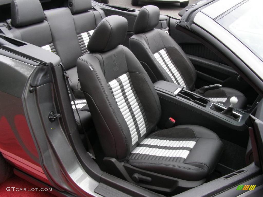 2011 Mustang Shelby GT500 Convertible - Sterling Gray Metallic / Charcoal Black/White photo #34