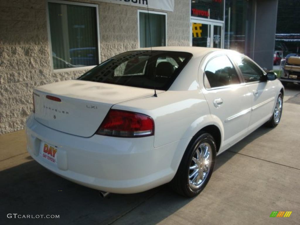 2002 Sebring LXi Sedan - Stone White / Sandstone photo #2