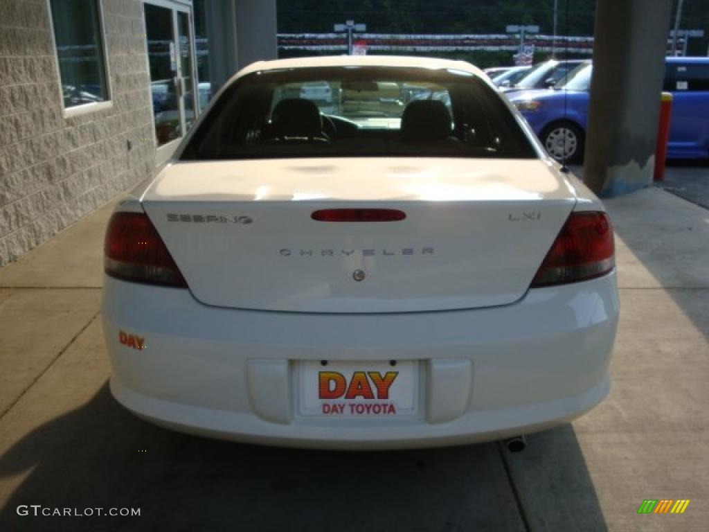 2002 Sebring LXi Sedan - Stone White / Sandstone photo #3