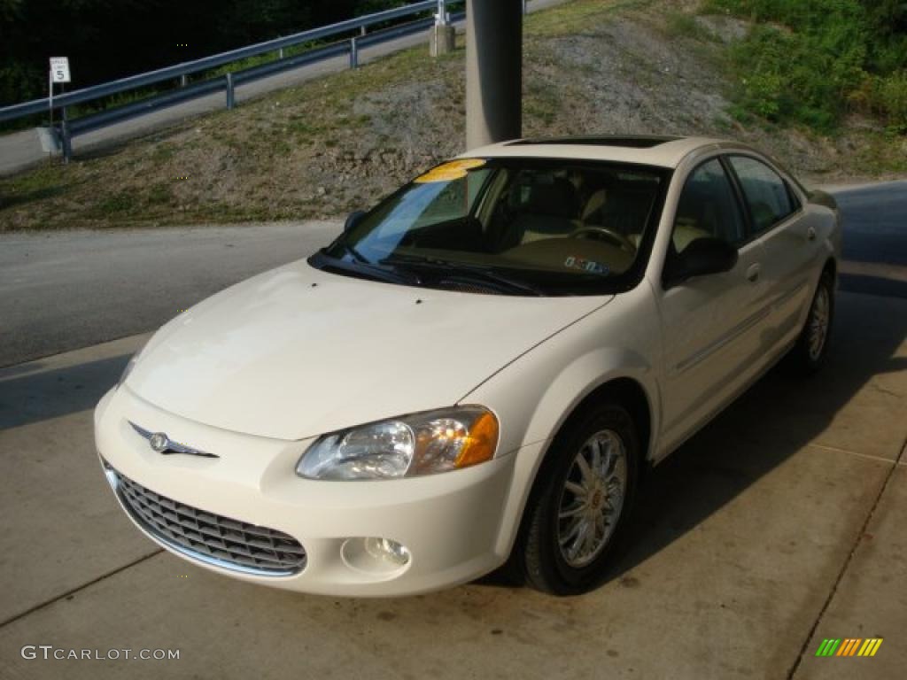 2002 Sebring LXi Sedan - Stone White / Sandstone photo #5