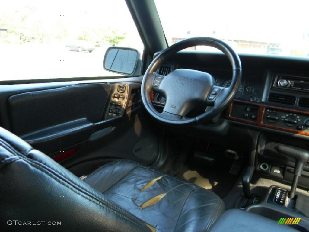 1997 Grand Cherokee Laredo 4x4 - Light Driftwood Satin Glow / Agate Black photo #13