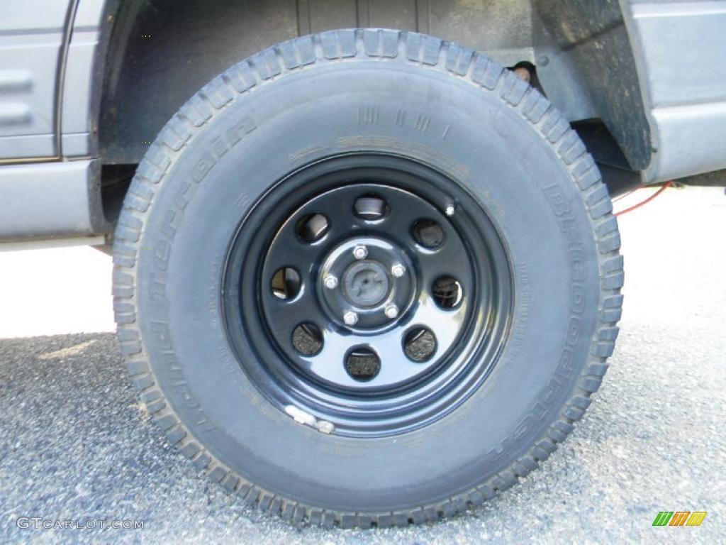 1997 Grand Cherokee Laredo 4x4 - Light Driftwood Satin Glow / Agate Black photo #30