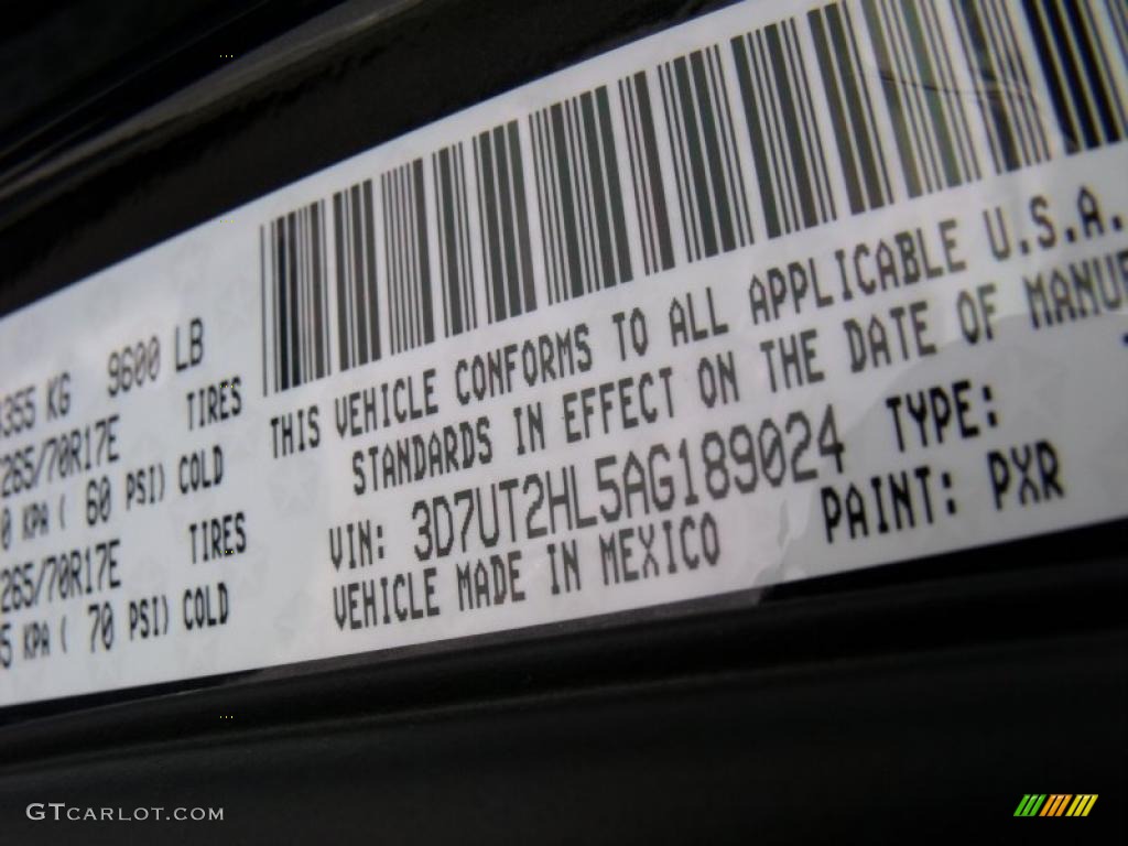 2010 Ram 2500 Laramie Mega Cab 4x4 - Brilliant Black Crystal Pearl / Dark Slate photo #25