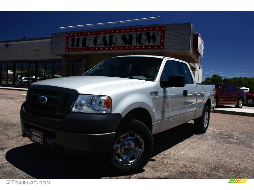 2006 F150 XL SuperCab 4x4 - Silver Metallic / Medium/Dark Flint photo #2