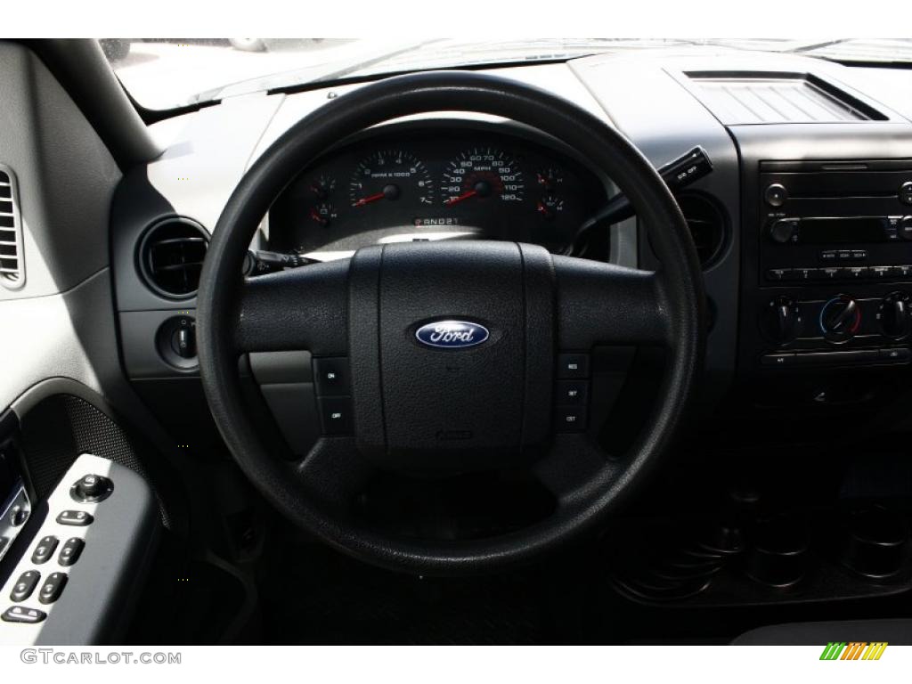 2006 F150 XL SuperCab 4x4 - Silver Metallic / Medium/Dark Flint photo #9