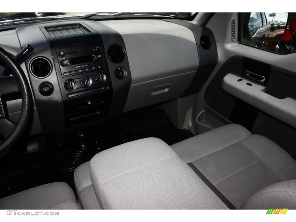 2006 F150 XL SuperCab 4x4 - Silver Metallic / Medium/Dark Flint photo #11