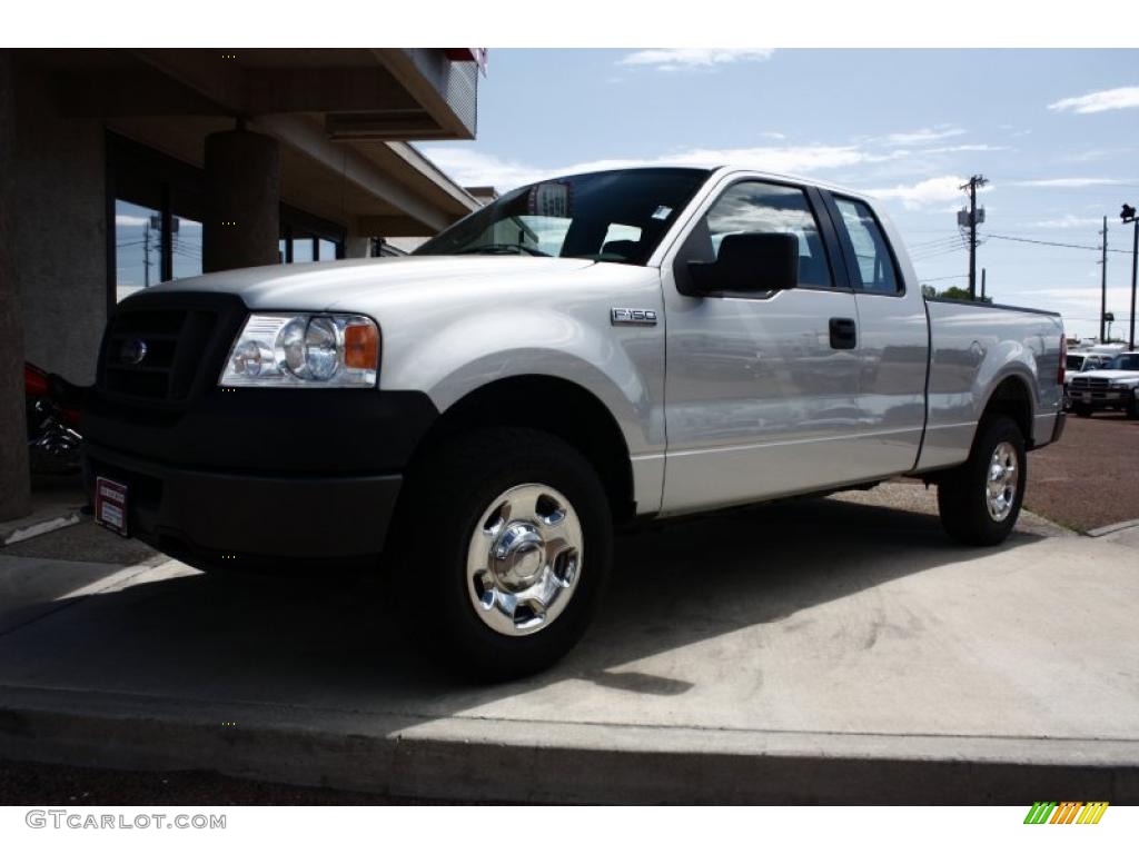 2006 F150 XL SuperCab 4x4 - Silver Metallic / Medium/Dark Flint photo #15