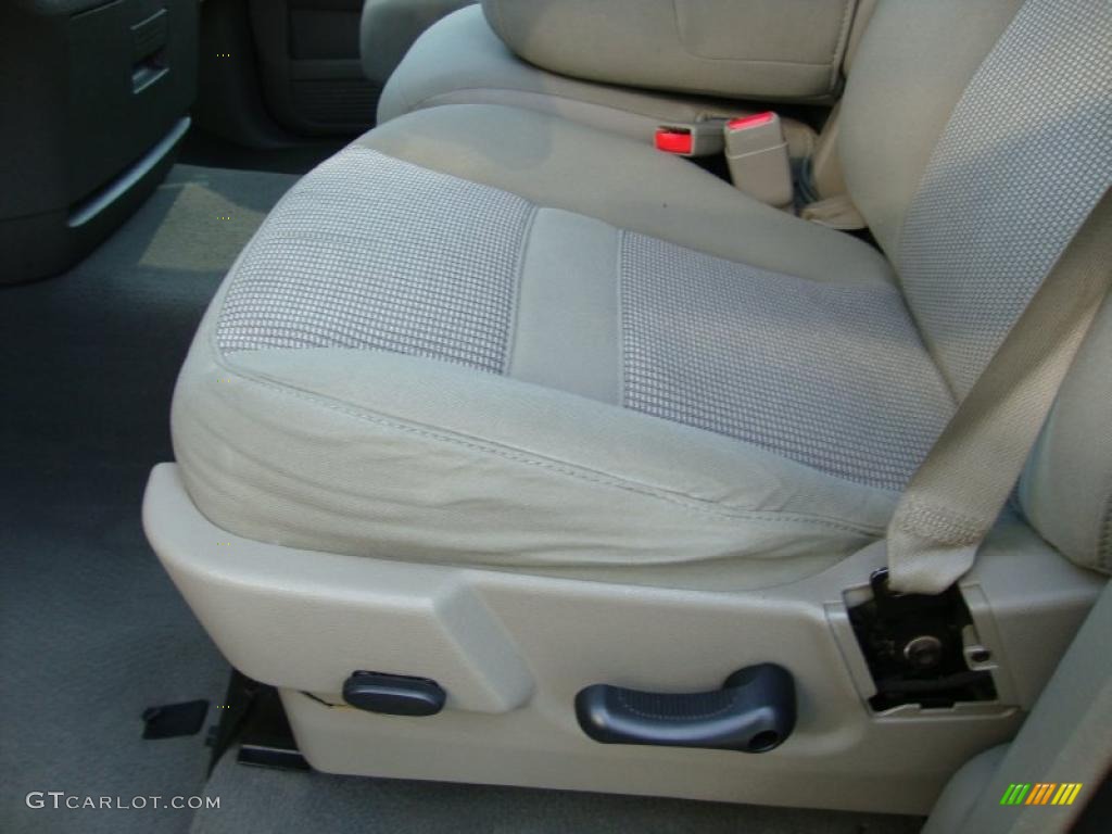 2008 Ram 1500 Lone Star Edition Quad Cab 4x4 - Light Khaki Metallic / Khaki photo #11