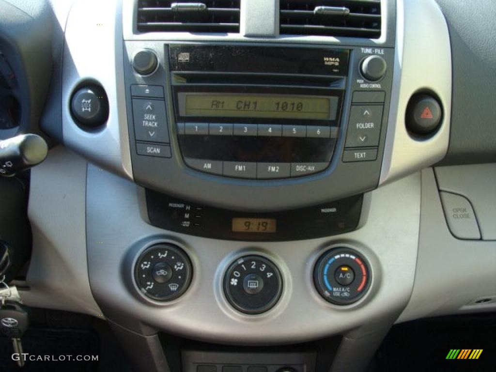 2007 RAV4 I4 - Classic Silver Metallic / Ash Gray photo #12