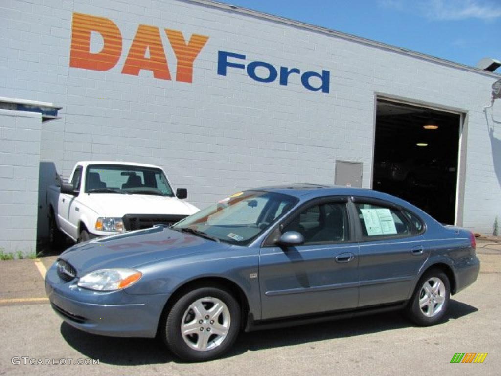 Graphite Blue Metallic Ford Taurus