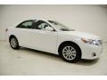 Super White - Camry XLE Photo No. 2