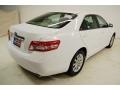 Super White - Camry XLE Photo No. 6