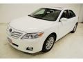Super White - Camry XLE Photo No. 9
