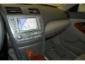 Super White - Camry XLE Photo No. 33