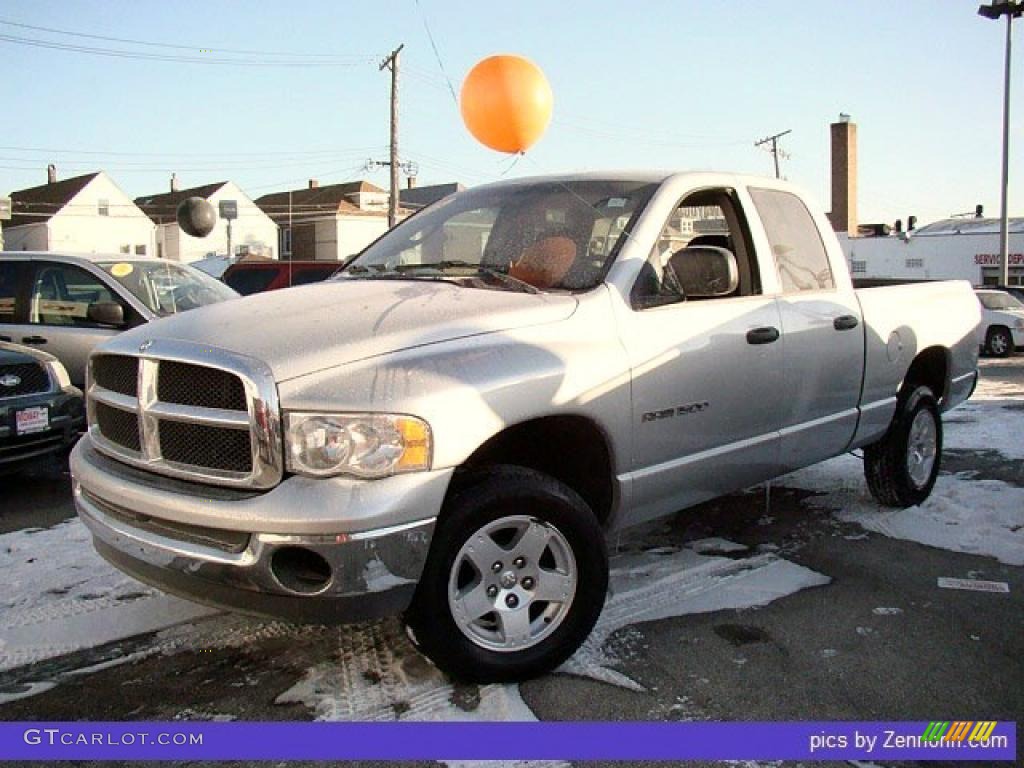 2005 Ram 1500 SLT Quad Cab 4x4 - Bright Silver Metallic / Dark Slate Gray photo #1