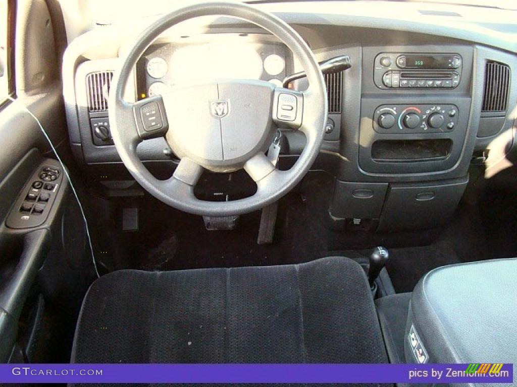 2005 Ram 1500 SLT Quad Cab 4x4 - Bright Silver Metallic / Dark Slate Gray photo #6