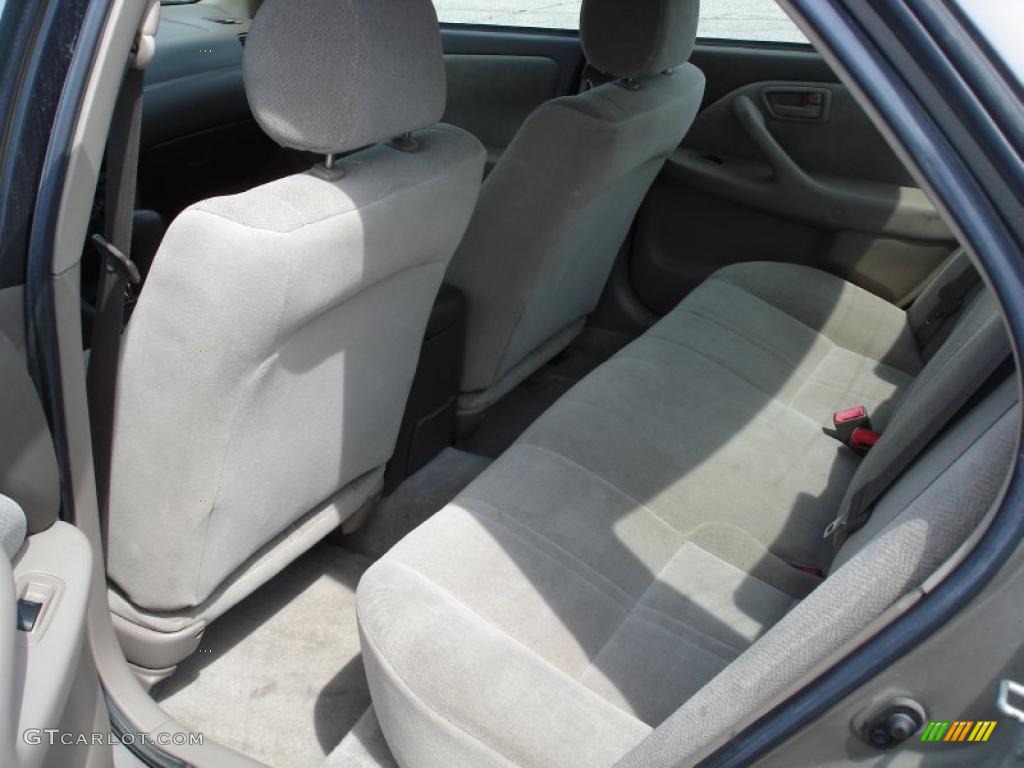 1999 Camry CE - Cashmere Beige Metallic / Sage photo #6
