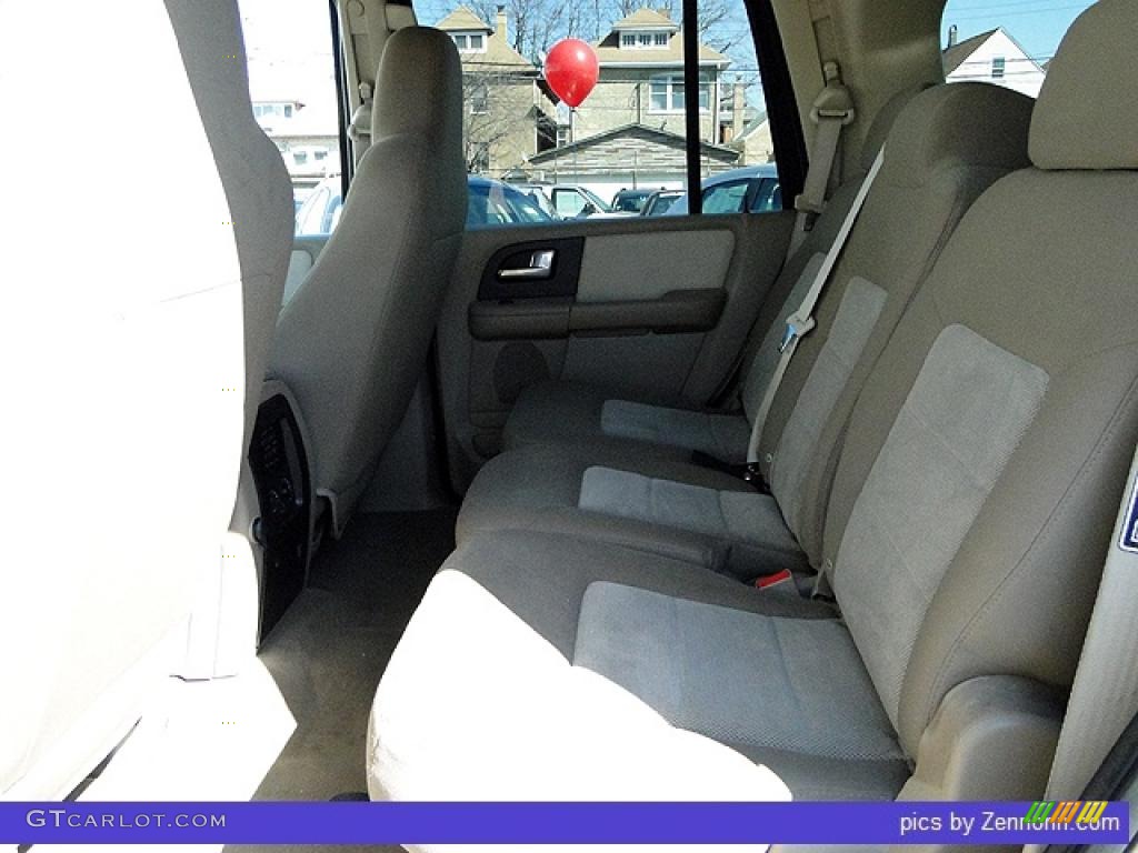 2003 Expedition XLT 4x4 - Silver Birch Metallic / Medium Parchment photo #5